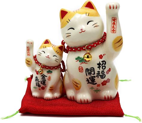 lucky waving cat|More.